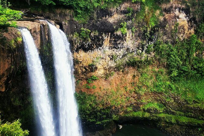 6-7 Hours Private Kauai's Hidden Gems Experience with Snacks - Price and value: is $980 per group worth it?