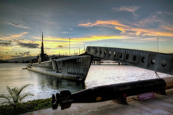 Day Trip from Kauai to Oahu: WWII Pearl Harbor Heroes - The 5:00 am Start and Why the Flight Matters