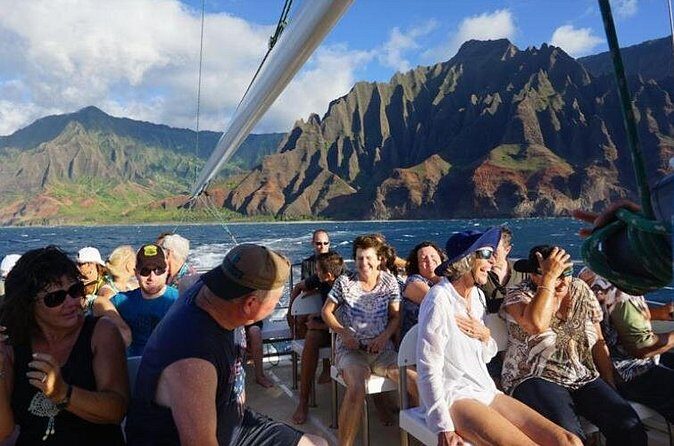 Deluxe Na Pali Sunset Tour on the Lucky Lady - Who Should Book This Tour (and Who Should Skip It)