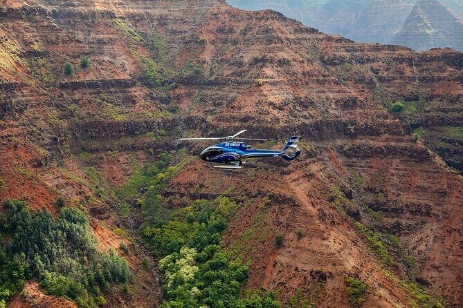 Discover Kauai Helicopter Tour from Princeville - Bose aviation headsets and two-way audio: the comfort upgrade you feel