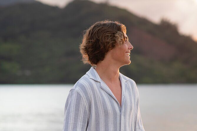 Family Photoshoot On Kauai - Price and Value: $650 for Up to 10 People