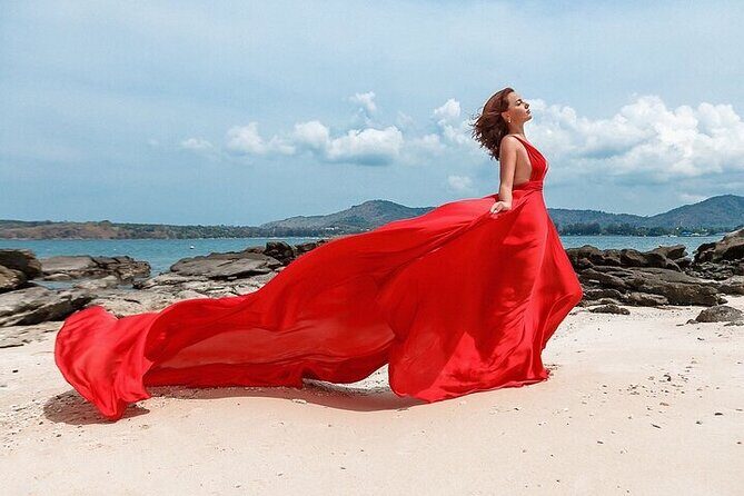 Flying Dress Photoshoot in Kauai - Arriving at Keālia Beach in Kapaʻa: quick setup, clear vibe