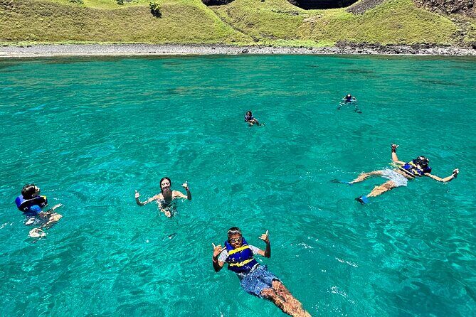 Kauai: Na Pali Coast Power Catamaran - The swim or snorkel stop: what you should expect