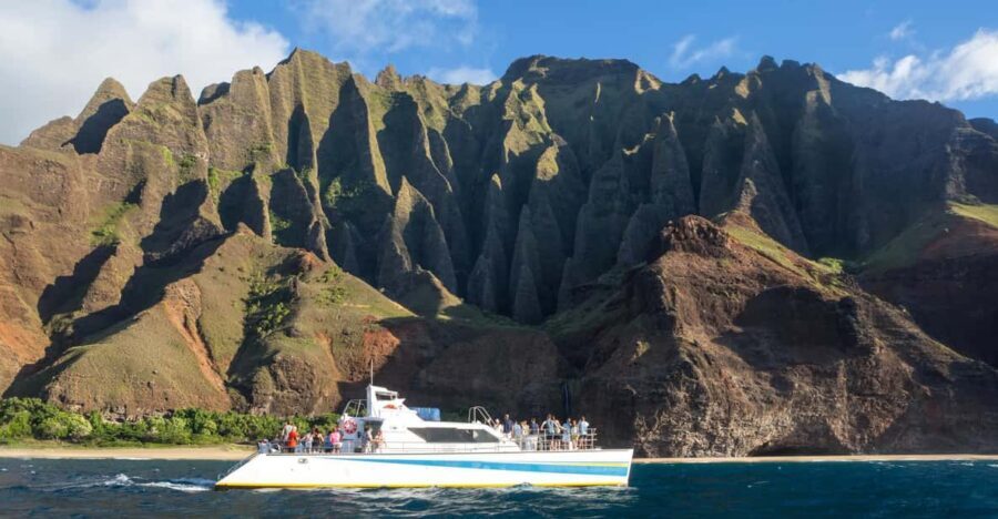 Kauai: Napali Sunset Dinner Cruise - Key Points to Know Before You Go