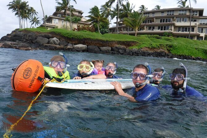 Kauai Private Group Snorkel Tour with Sea Turtles - Snorkeling from Kauai’s shore, with private attention