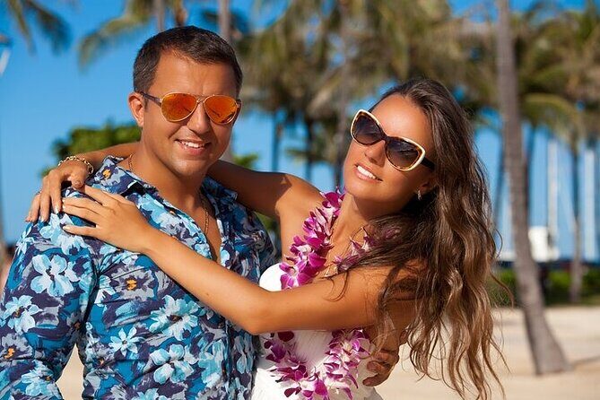 Kauai Professional Photographer Couples and Families - What impressed people most: pro calm, good recommendations, and natural posing