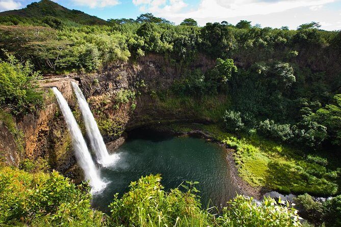 Kauai's Legends, Waterfalls & Geysers-Small Group Tour - Morning pickup at Coconut Marketplace and the Kapaa pastries break