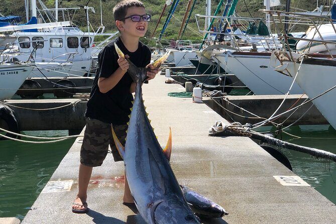 Kauai's Premier Fishing Charters - Methods of fishing you’ll actually use (and what they mean for your experience)