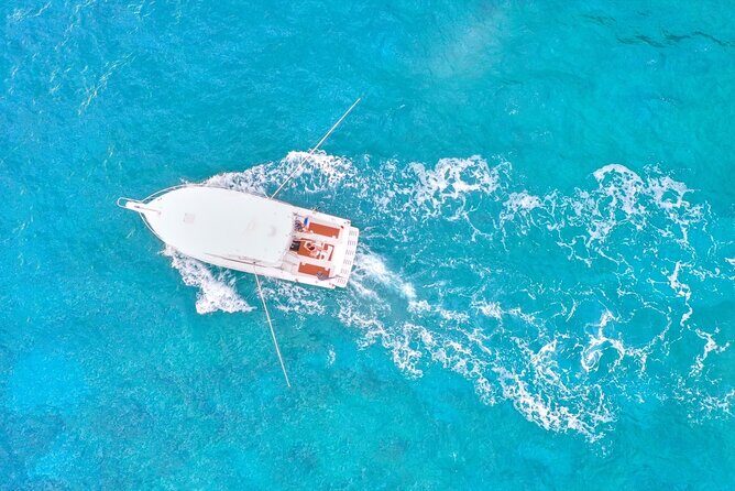 Kauai's Premier Fishing Charters - “Hunting” first: how the crew reads the ocean before you cast, troll, or jig