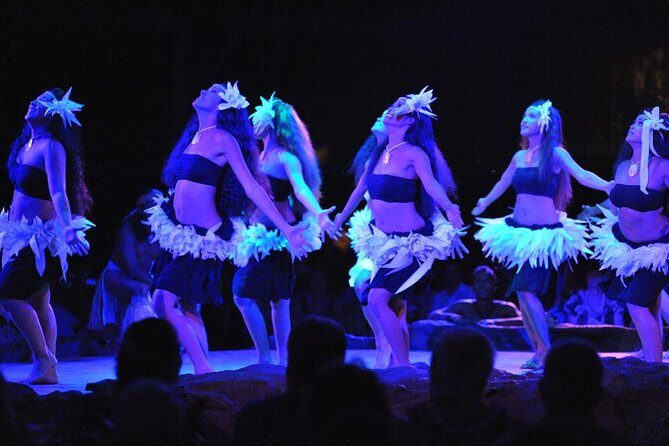 Luau Kalamaku on Kauai with Manor House 4-Course Dinner & Show - Key things I’d zero in on