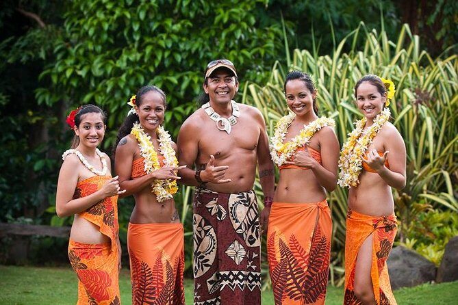 Luau Kalamaku on Kauai with Manor House 4-Course Dinner & Show - Getting there and timing: what can trip you up