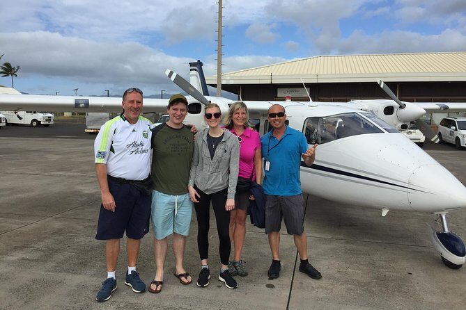Private Kauai Airplane Tour - Entering the Cockpit: How This Private 1-Hour Flight Runs