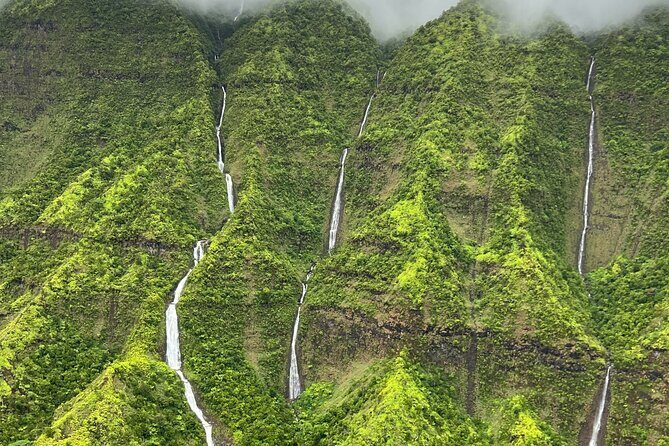 R44 Private Tour of Kauai Doors ON - Mt. Waialeale, Na Pali, and Manawaiopuna Falls from above (what you’re actually seeing)