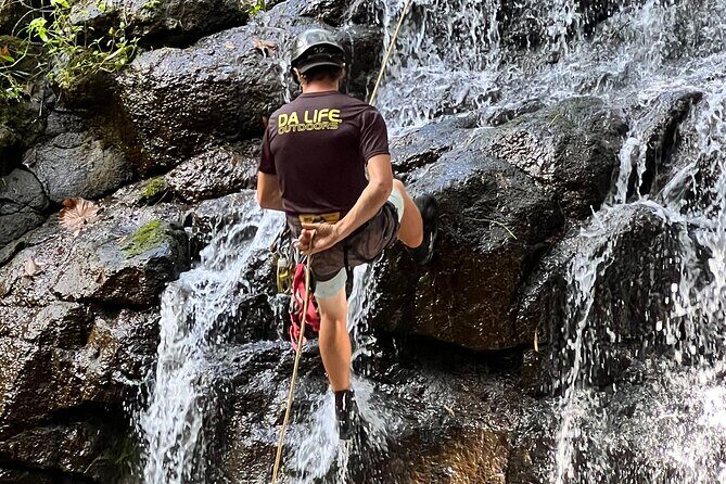 Small Group Waterfall Rappel in Lihue, Kauai - What This Kauai Rappel Really Is (And What It Isn’t)