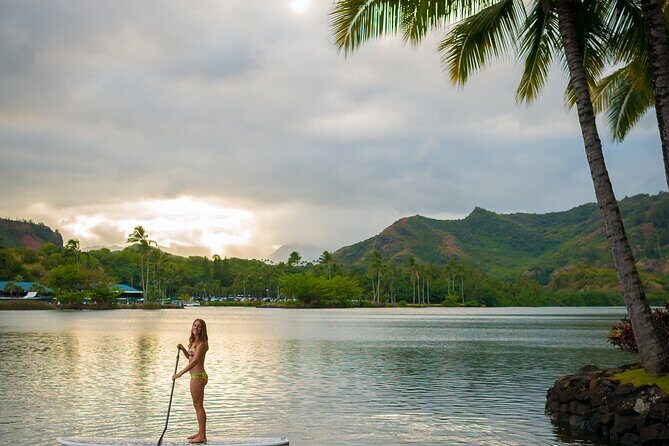Stand Up Paddle Rental- Wailua River to Secret Falls - Getting set up near the marina: close-by shop, hands-on help, mobile ticket