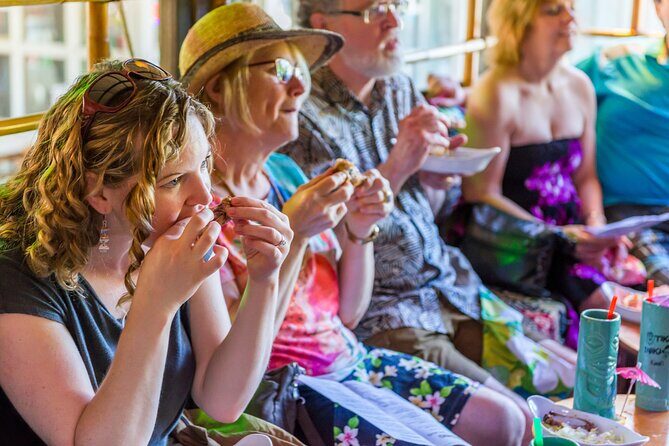 Walking Food Tour of Hanalei, Kauaʻi - Guide Energy: Susan and Tatiana’s Different Strengths